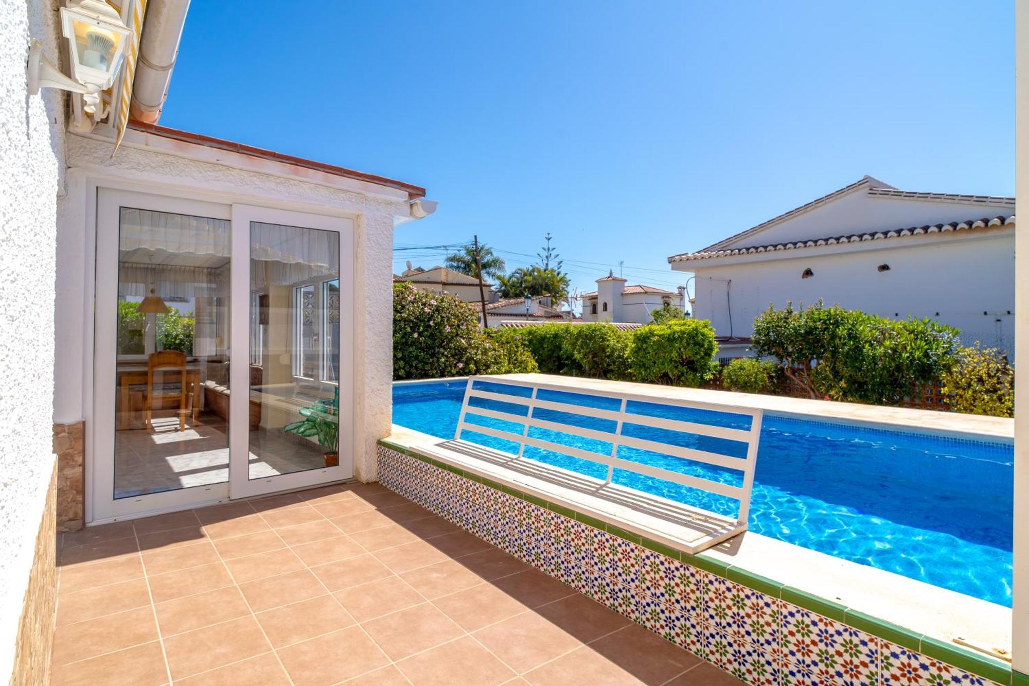Villa Sevilla Casasol Нерха Экстерьер фото