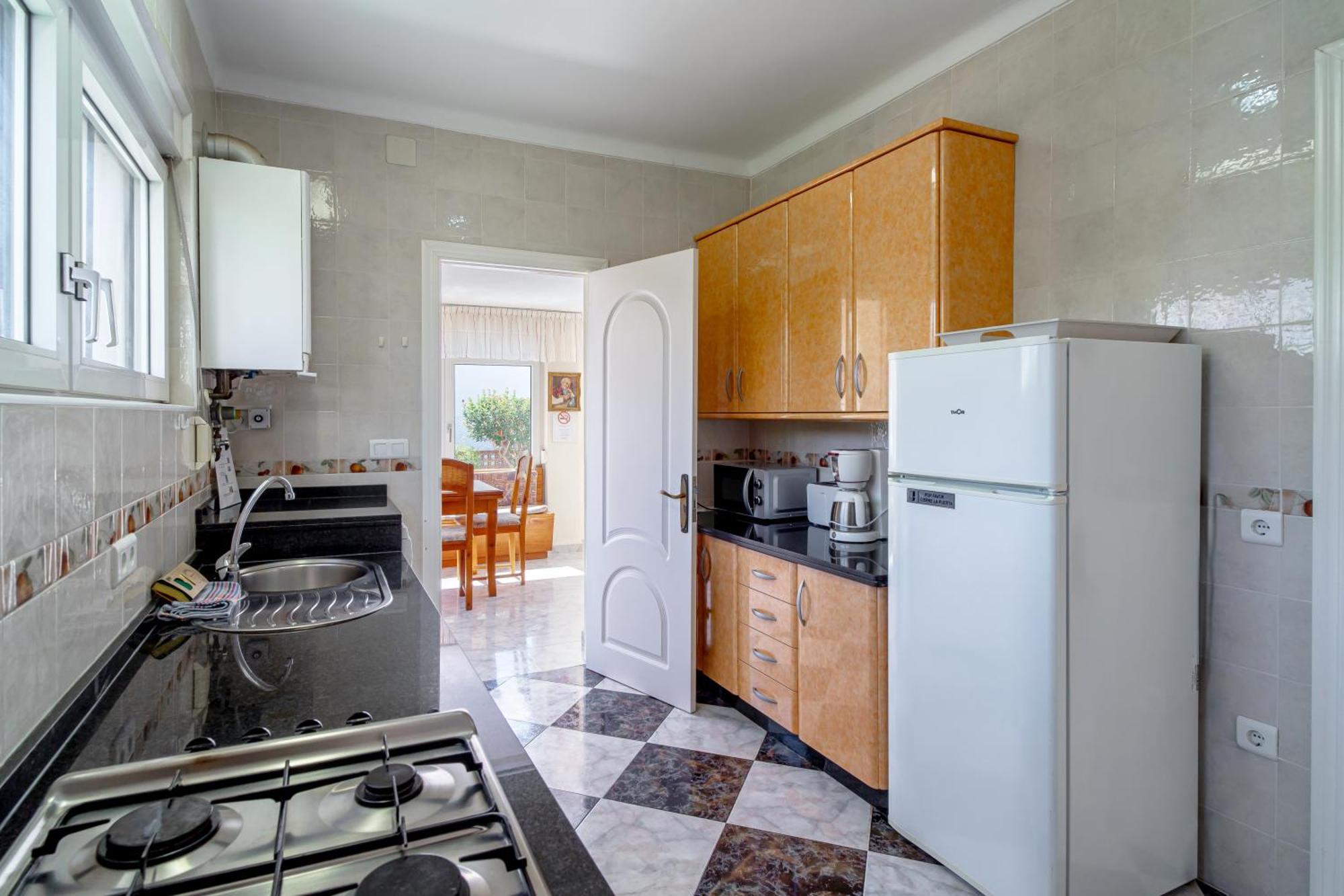 Villa Sevilla Casasol Нерха Экстерьер фото